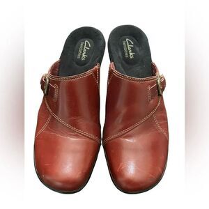 Clarks Bendables Red Leather Slip-on Shoes(Size 8.5M)